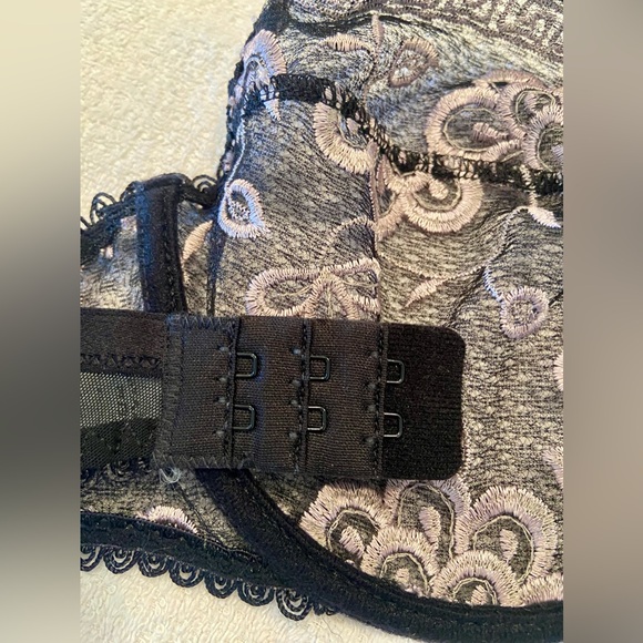 Lejaby 3433 French Embroidered Floral Bra size 32E (32DD) - Picture 7 of 9